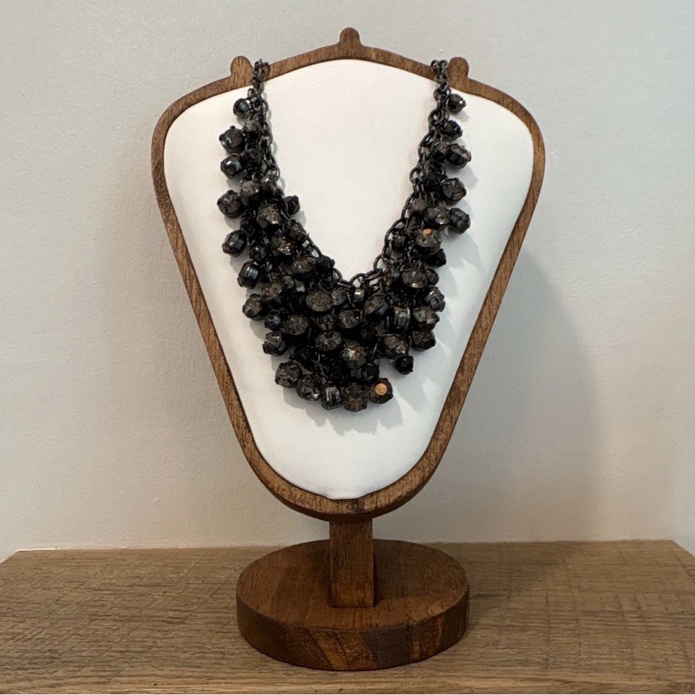 Black Crystal Cluster Statement Necklace Black Oval Link Chain